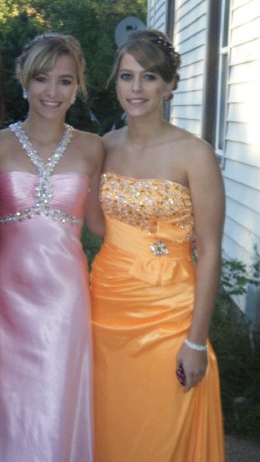 Prom dresses 125 each