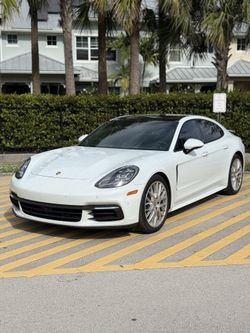 2018 Porsche Panamera