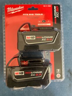 Milwaukee M18 18-Volt Lithium-Ion XC Extended Capacity Battery Pack 3.0Ah (2-Pack)