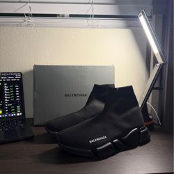 BALENCIAGAS 