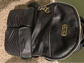 Itzy ritzy backpack