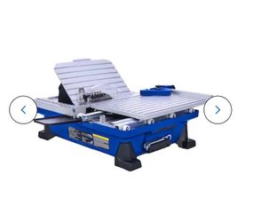 Kobalt 6-Amp 7.0 inches - blade Wet Tabletop Sliding Table tile Saw