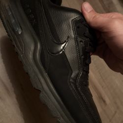 MEN'S NIKE AIR MAX LTD3 SNEAKERS