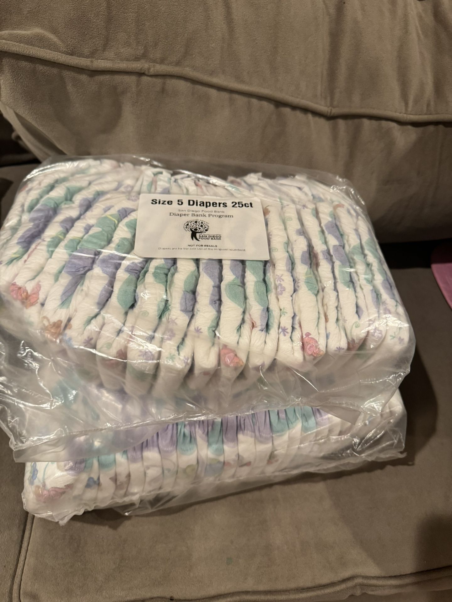 Free Diapers / Pull Ups