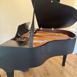 Grand Piano