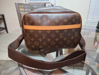 Authentic LV reporter Pm