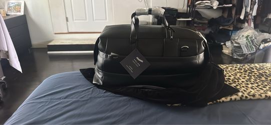 Vocier Black Leather Duffle Bag