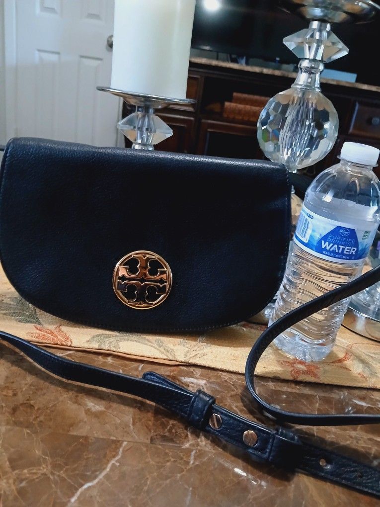 Tory Burch Leather Purse ( Small )