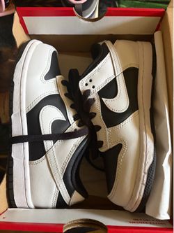 Nike dunk low size 1