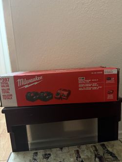 M18 18-Volt Lithium-Ion XC Starter Kit with Two 5.0Ah Batteries and Charger