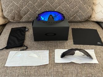 Oakley Radar