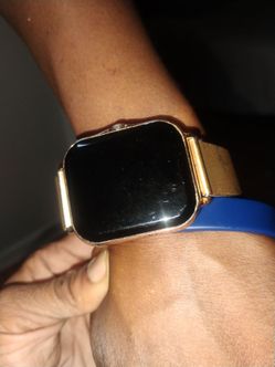 Gold apple watch