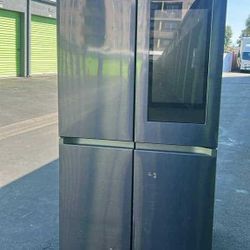 SAMSUNG BLACK STAINLESS STEEL BESPOKE + FAMILY HUB 4 DOOR FLEX REFRIGERATOR/ DENTS 