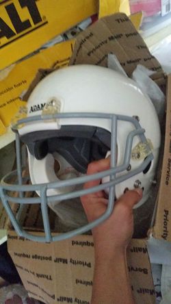 YOUTH FOOTBALL HELMET - BRAND NEW