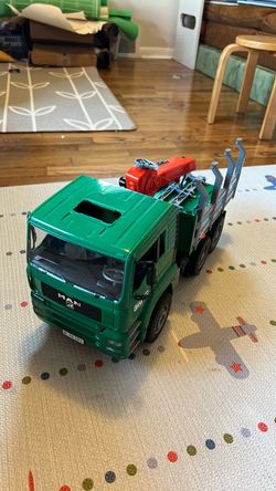 Bruder 02769 Man TGA Timber Transport Truck with Loading Crane