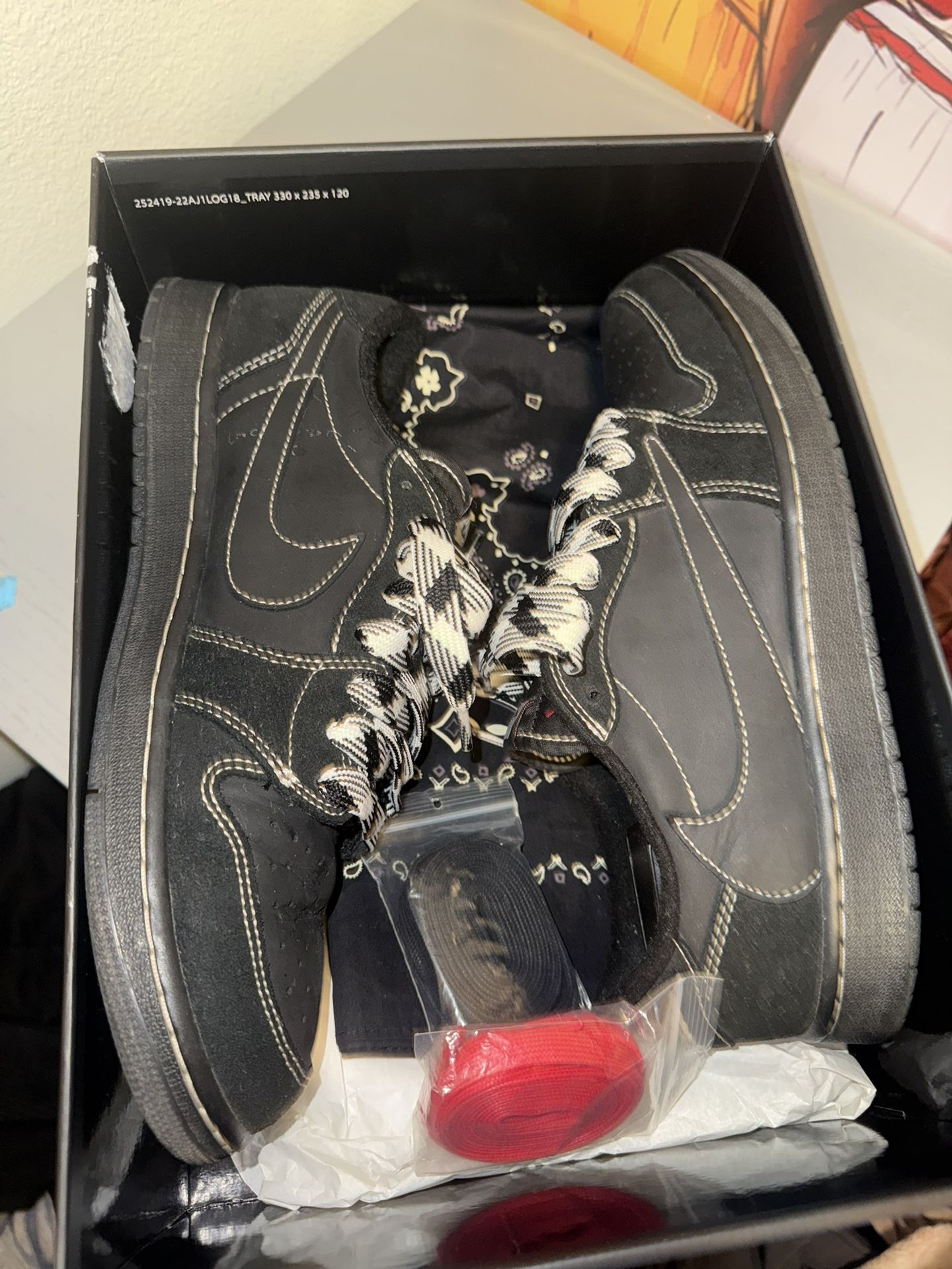 Jordan 1 Low Travis Phantom Size 10.5