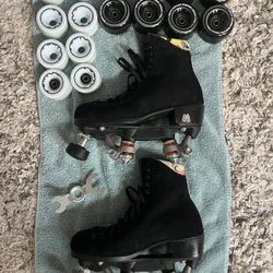 Moxy Roller Skates