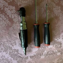 SNAP ON TOOLS