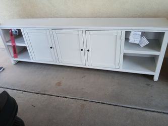 New tv stand white  long 97 1/2  inches  high 28  wide 17