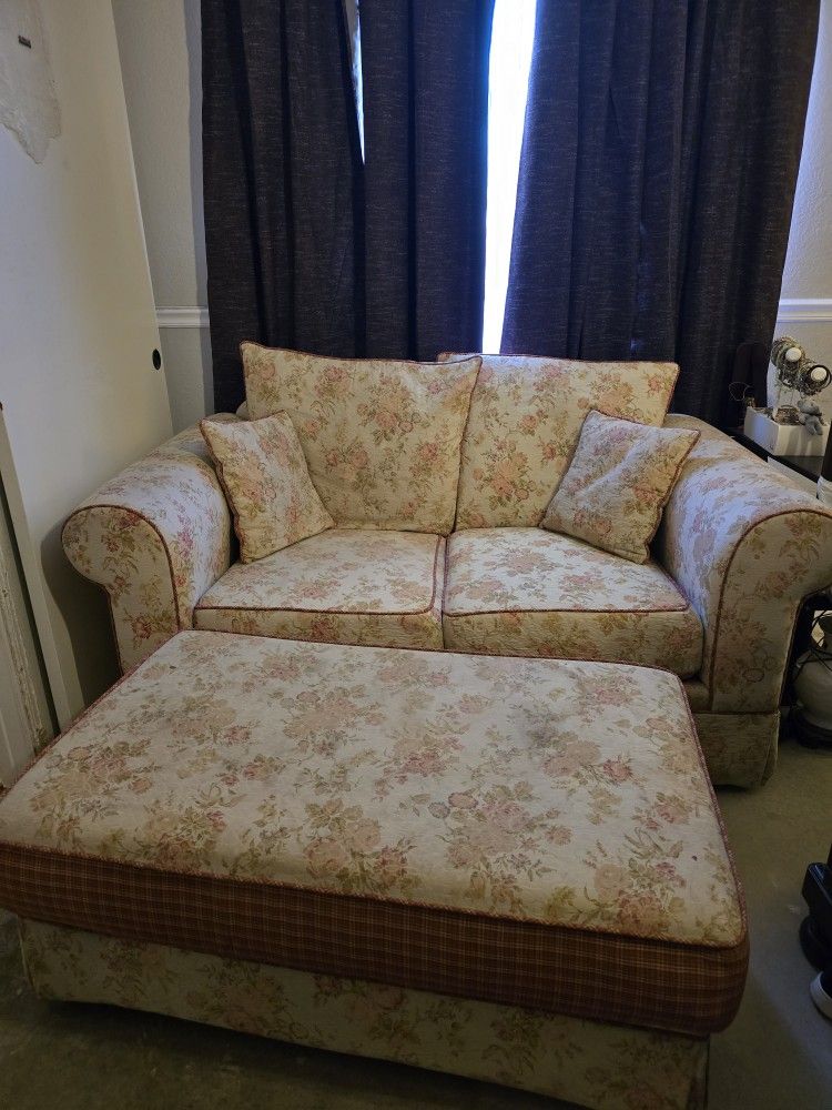 Couch / Sofa Ottoman Country Shabby Chic