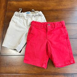 Old Navy Pair of Shorts - Red & Khaki| Size 5