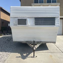 1971 Aristocrat Lo-line Trailer