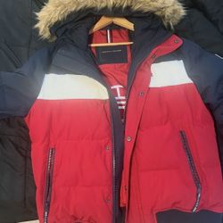 Hilfiger Coat Size Medium 