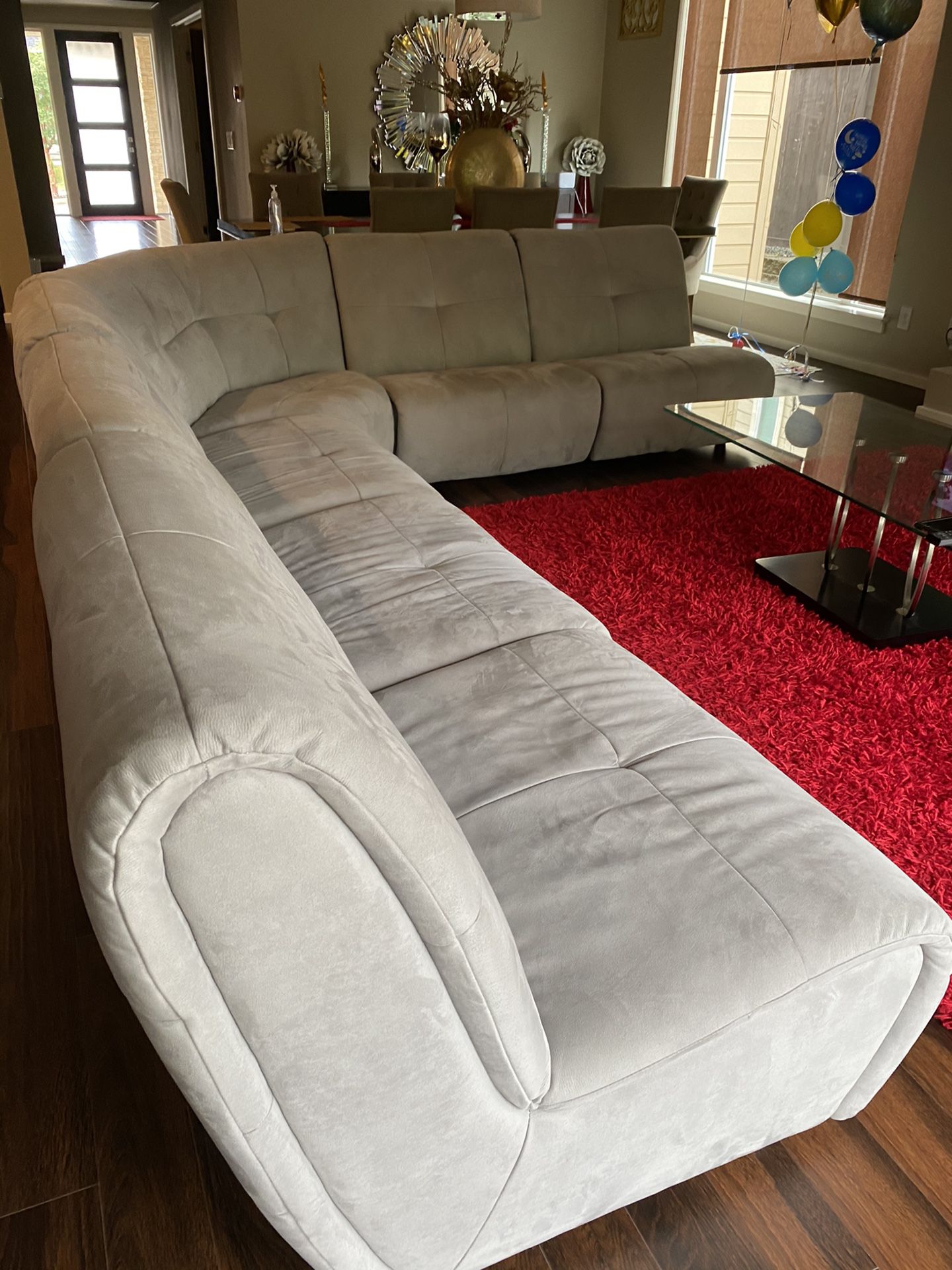 Like new used for staging sectional couch