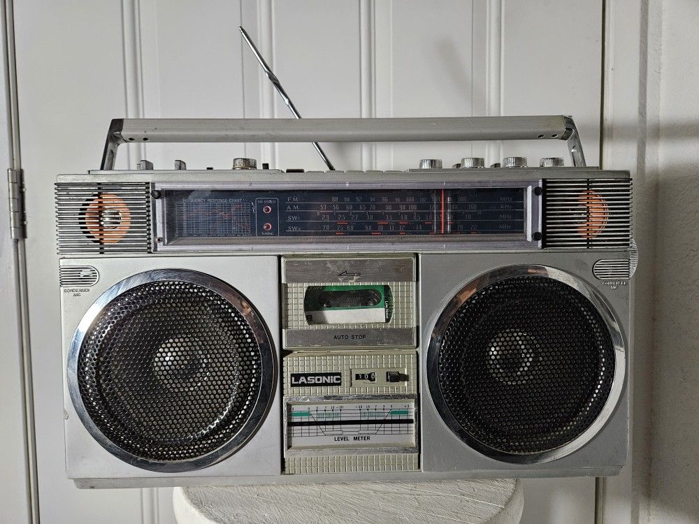 Vintage Lasonic TRC-918 Boombox Radio Recorder Ghetto Blaster Cassette Player (B6)