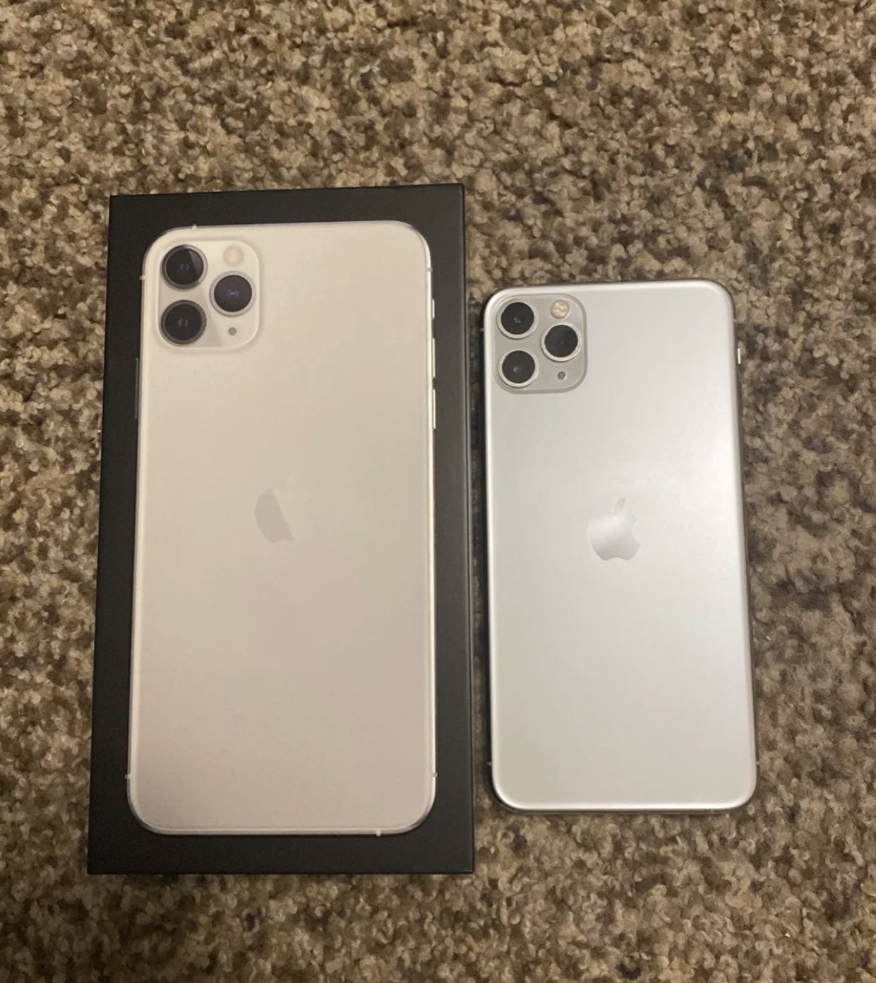 🆕 iPhone 11 Pro Max [Silver]*