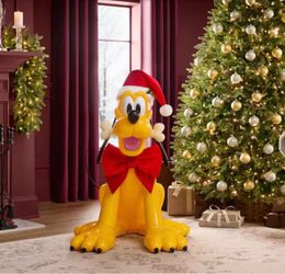 Christmas Decorations Disney’s Pluto