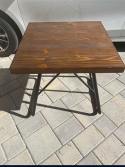 Side /coffee Table