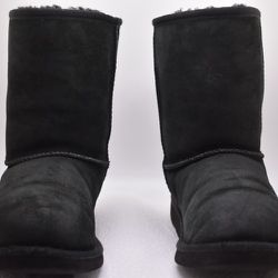Girls Ugg Boots Size 5