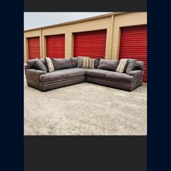Cindy Crawford Sectional Sofa 