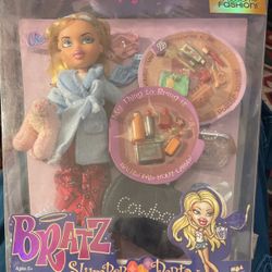 Brats Slumber Party Cloe In It’s Original Box