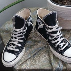 Size 11 Converse Chuck Taylor 