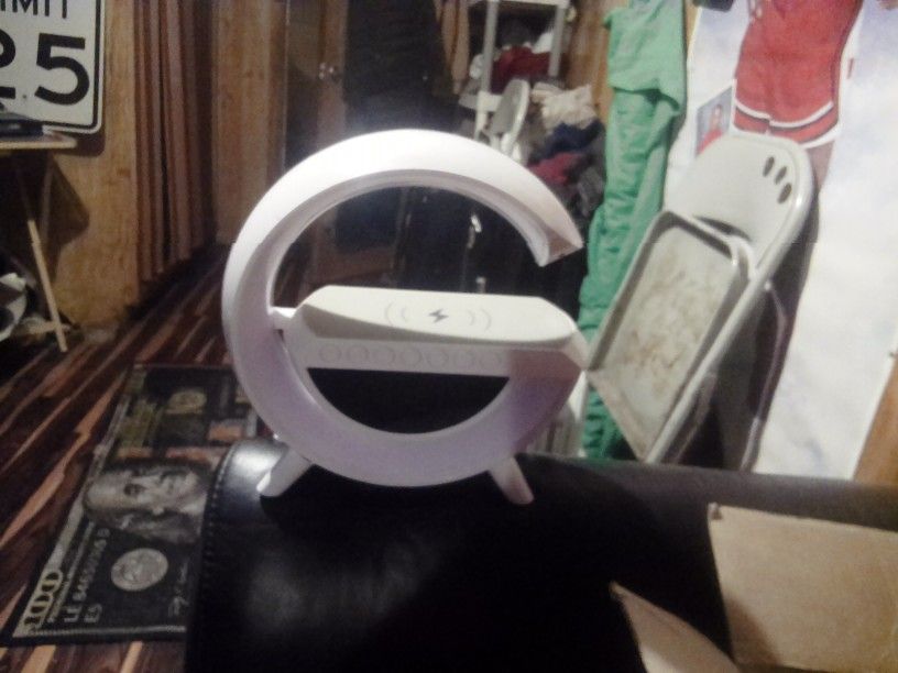 Google Clock With Charger