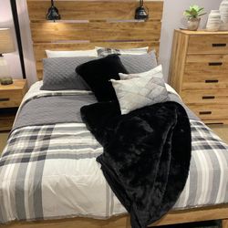 Cambeck Whitewash Twin Panel Bed, Dresser And Nightstand$10 Down Payment And Financing Available