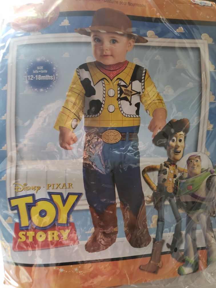 Woody costume