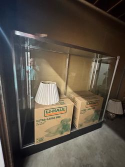 Showcase display vitrine Aluminum frame glass