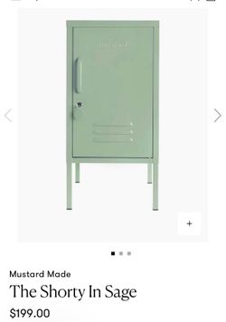 Short locker with key