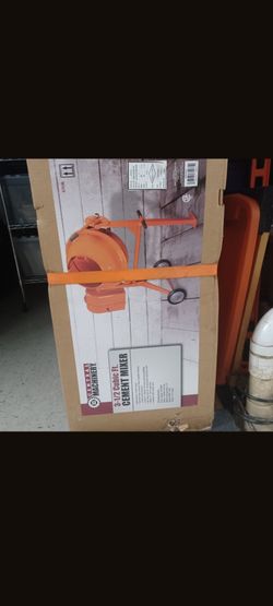 New 3 - 1/2 Cubic Feet Cement Mixer.  Central Machinery.