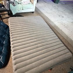 Quechua Airbed
