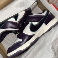 Nike Dunk Purple Chenille 