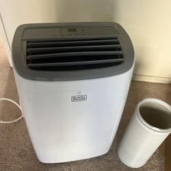 BLACK+DECKER Portable AC never used