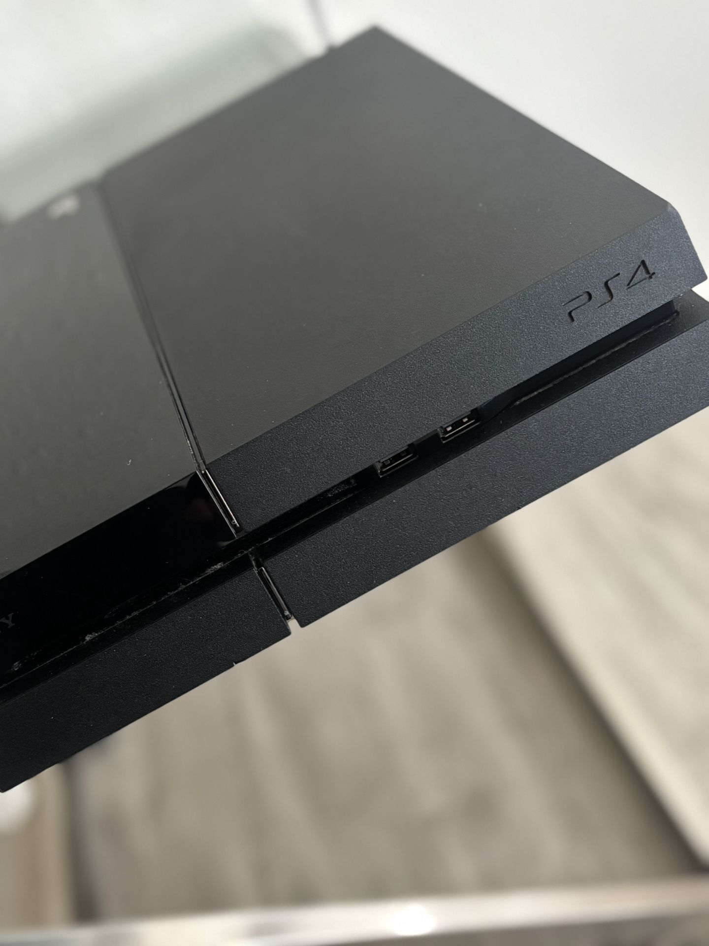 PS4