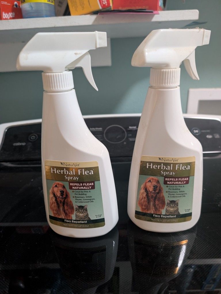NaturVet Herbal Flea Spray - 2 Bottles