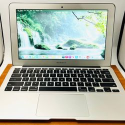 Apple MacBook AIR 2015 CORE i5 4GB 128GB MAC OS Monterey