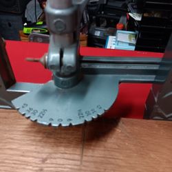 Saw Guide Miter Box