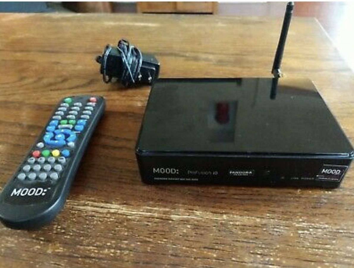 MOOD ProFusion iO Pandora 2012 Streaming Device w/ Power Cable